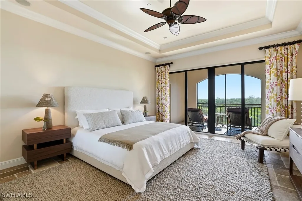 2546 Marquesa Royale Lane Naples FL 34109