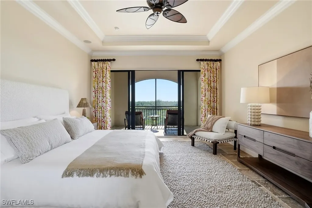 2546 Marquesa Royale Lane Naples FL 34109