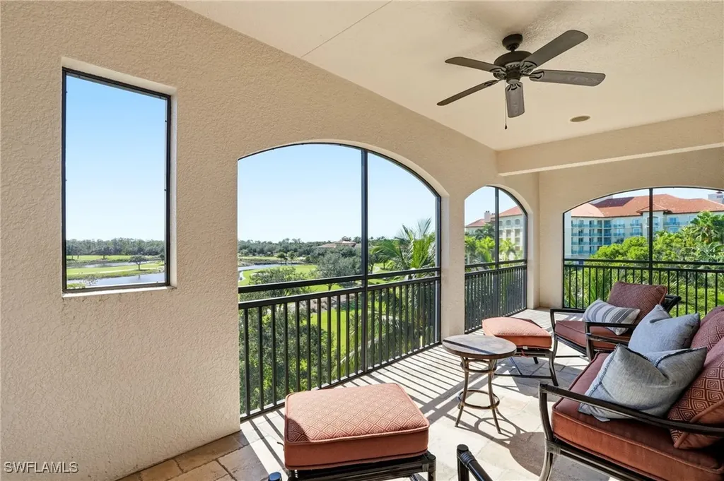 2546 Marquesa Royale Lane Naples FL 34109