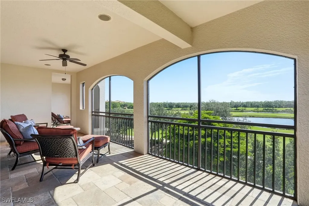 2546 Marquesa Royale Lane Naples FL 34109