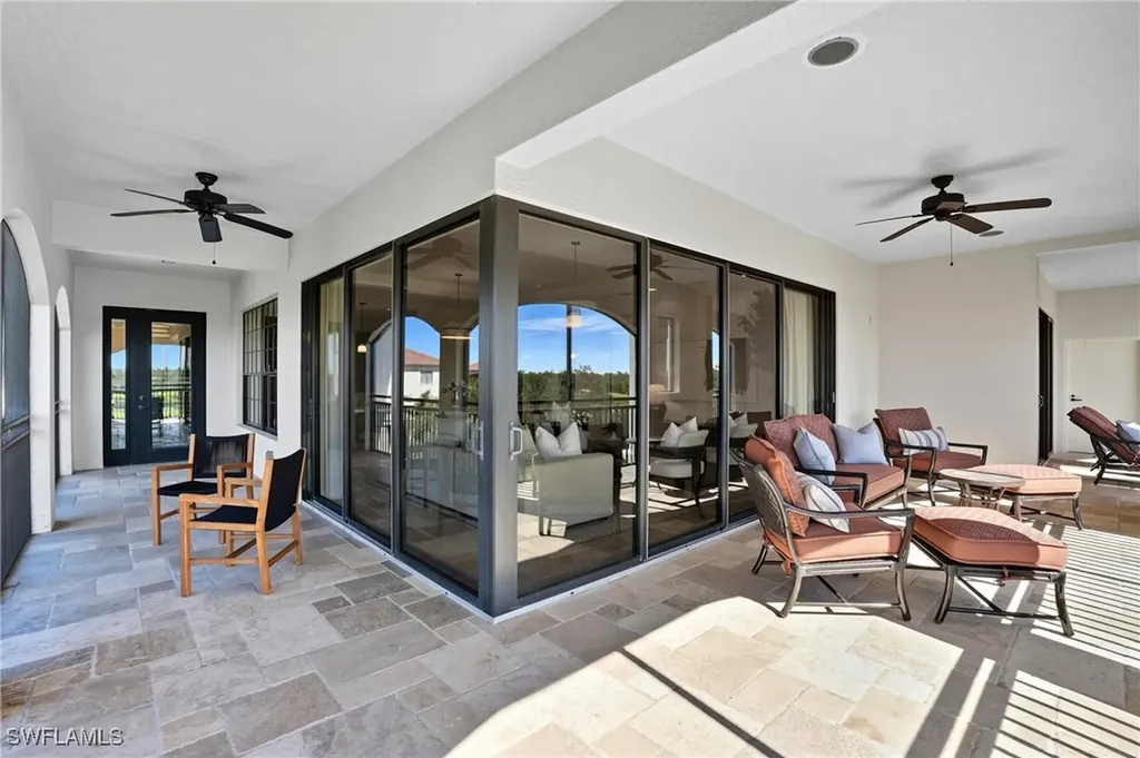 2546 Marquesa Royale Lane Naples FL 34109