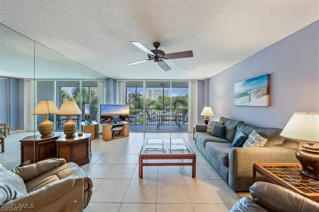 3 Bluebill Avenue Naples FL 34108