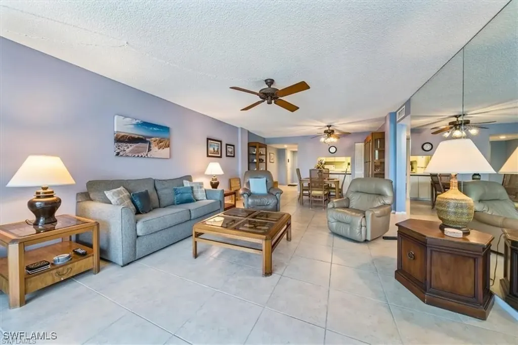 3 Bluebill Avenue Naples FL 34108