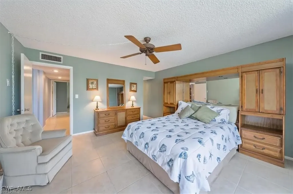 3 Bluebill Avenue Naples FL 34108