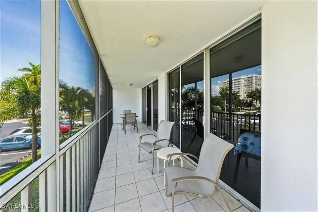 3 Bluebill Avenue Naples FL 34108
