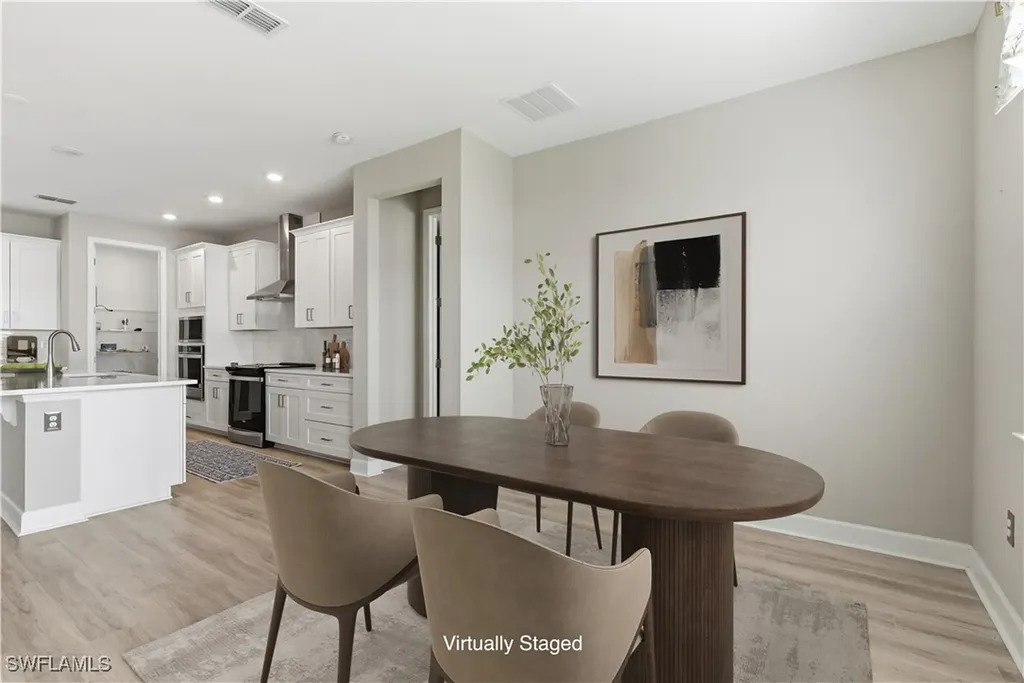 2055 Grove Drive Naples FL 34120