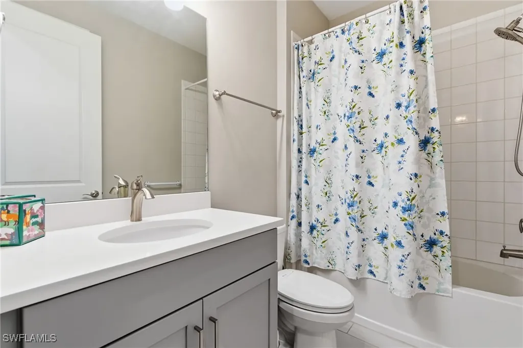 2055 Grove Drive Naples FL 34120