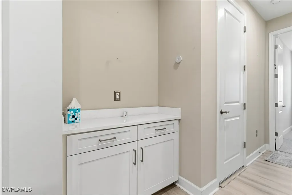 2055 Grove Drive Naples FL 34120