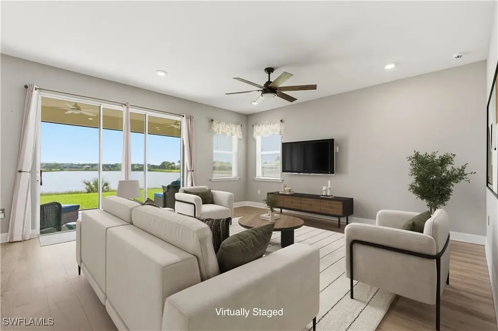 2055 Grove Drive Naples FL 34120