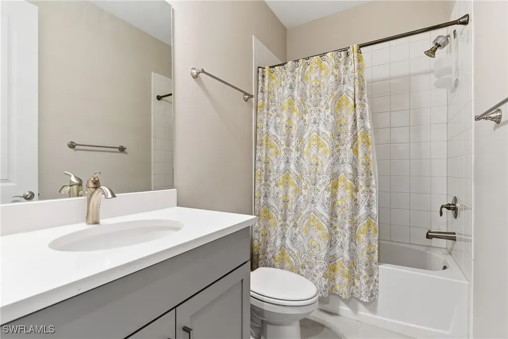 2055 Grove Drive Naples FL 34120