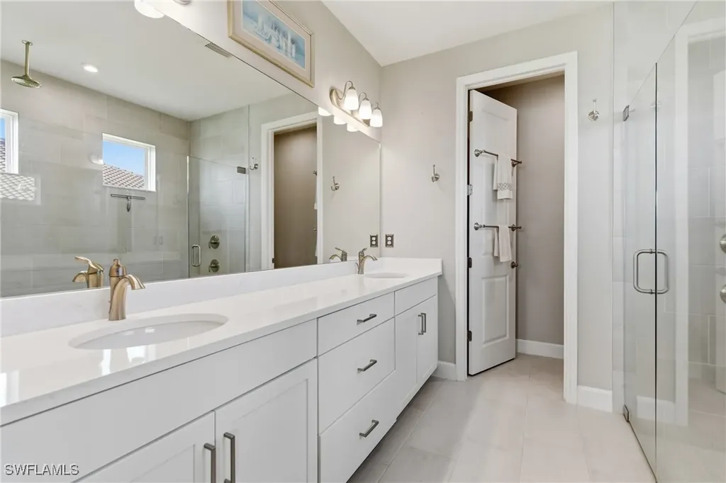 2055 Grove Drive Naples FL 34120