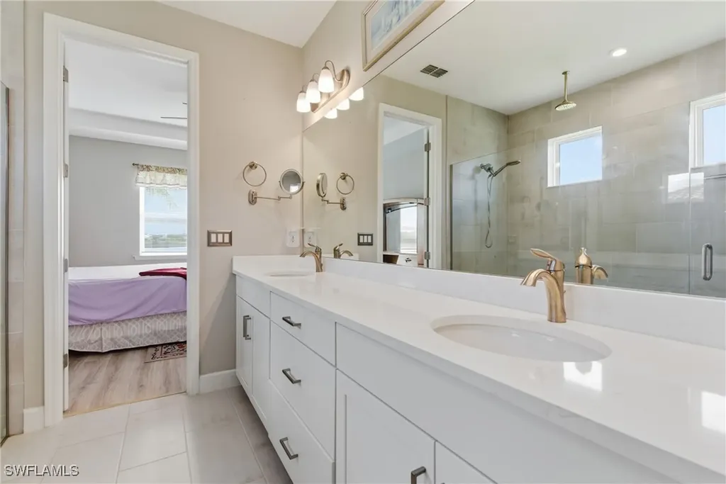 2055 Grove Drive Naples FL 34120