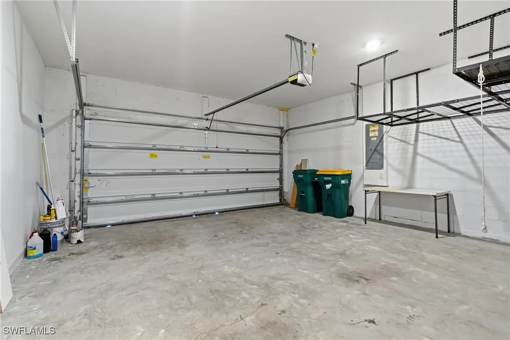 2055 Grove Drive Naples FL 34120