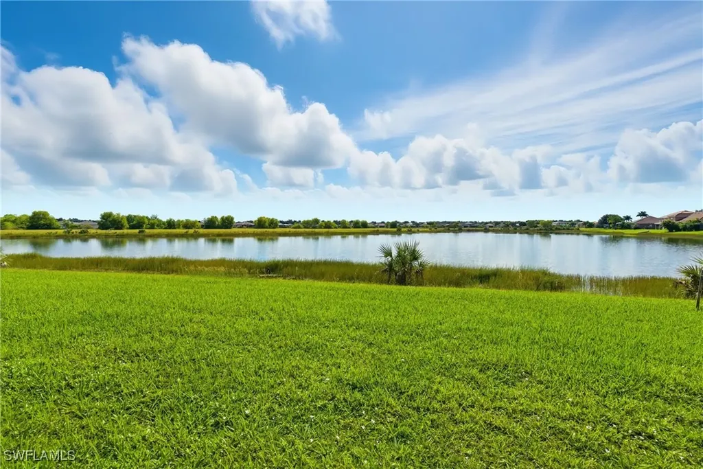2055 Grove Drive Naples FL 34120