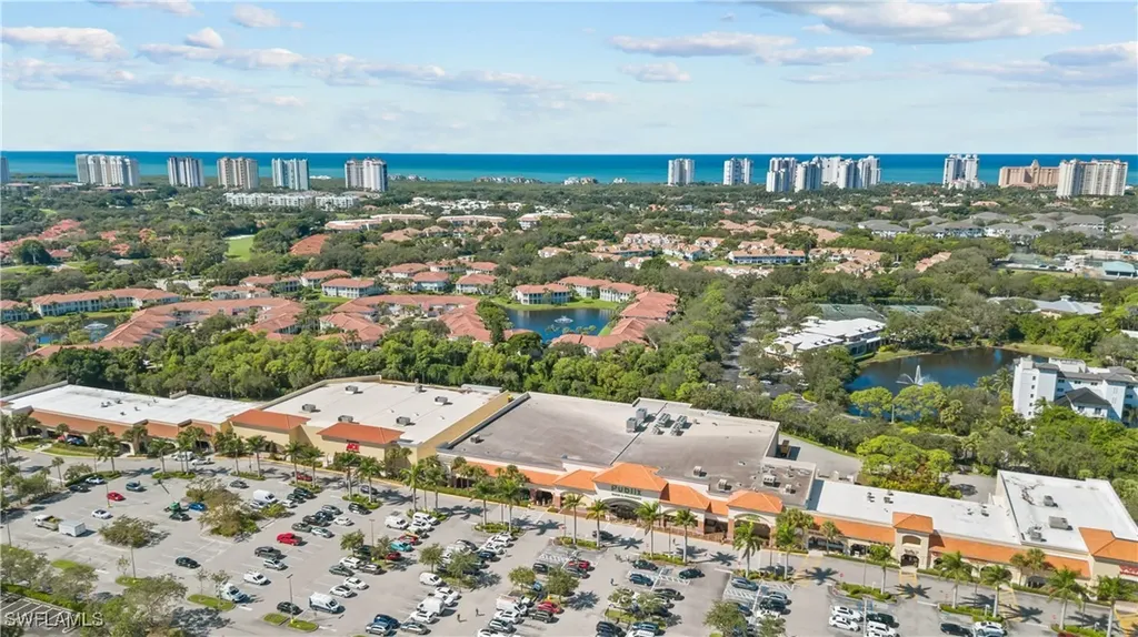 800 L Ambiance Circle Naples FL 34108