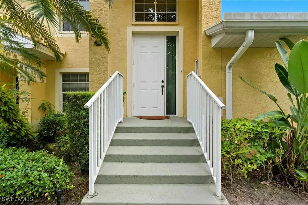 8390 Big Acorn Circle Naples FL 34119