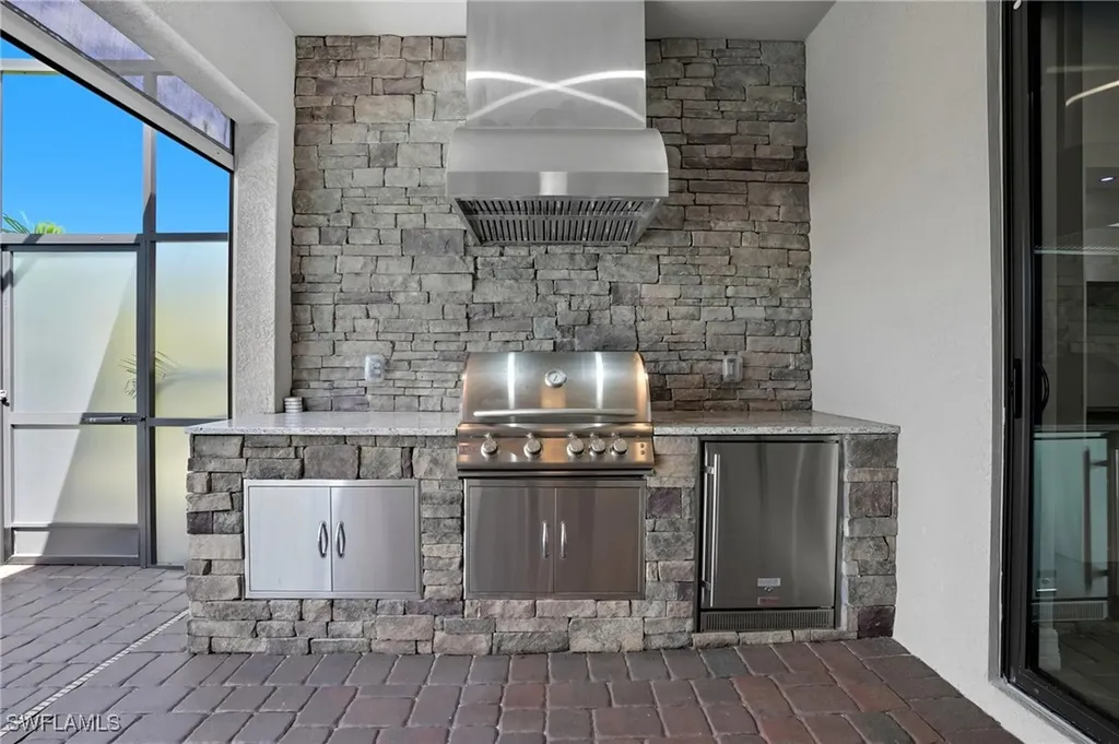 28076 Foxrock Court Bonita Springs FL 34135