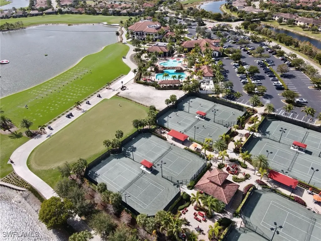 28076 Foxrock Court Bonita Springs FL 34135