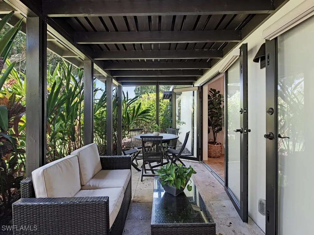 1200 9th Avenue N Naples FL 34102