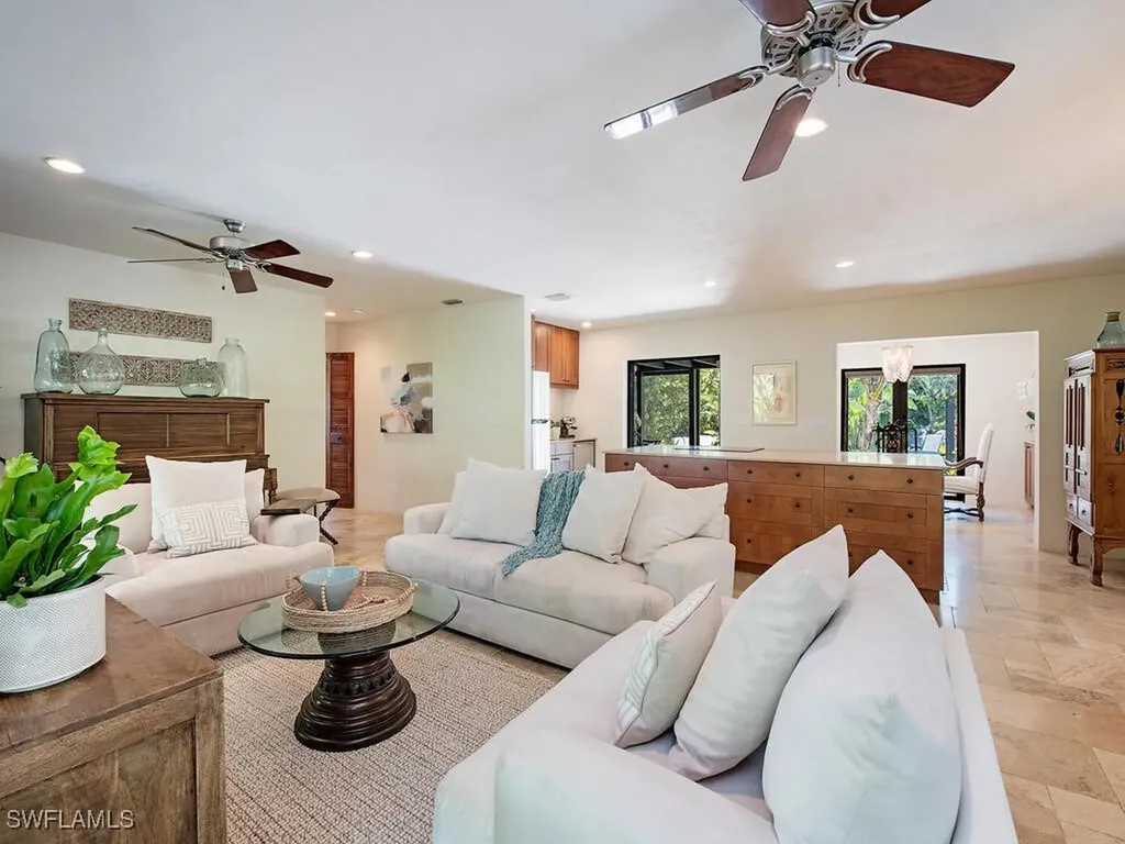 1200 9th Avenue N Naples FL 34102