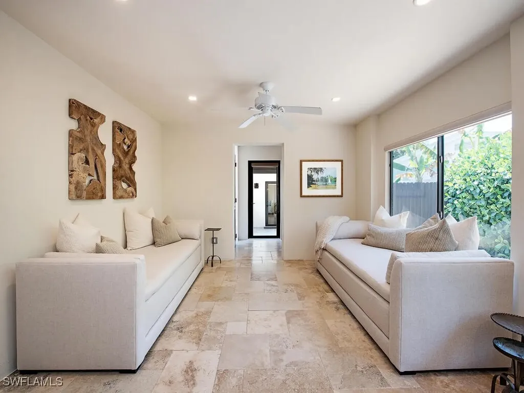 1200 9th Avenue N Naples FL 34102