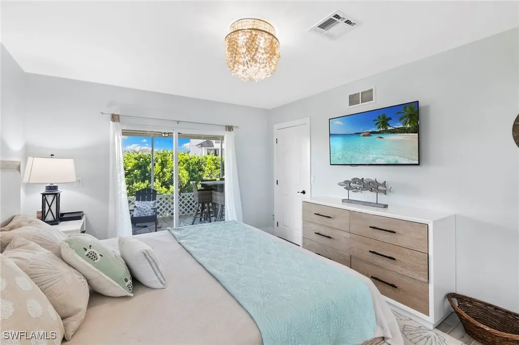 101 San Salvador Street Naples FL 34113