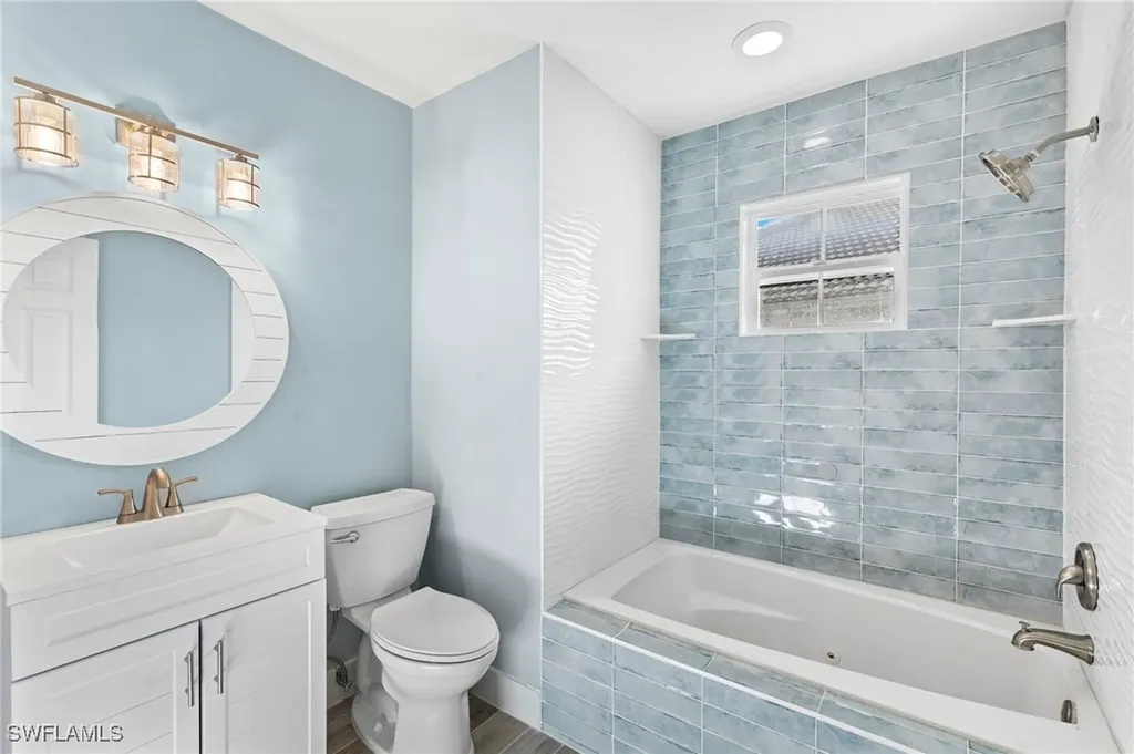 101 San Salvador Street Naples FL 34113