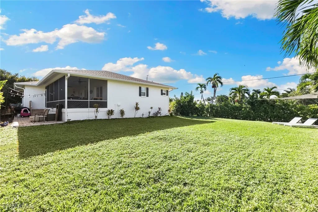 101 San Salvador Street Naples FL 34113