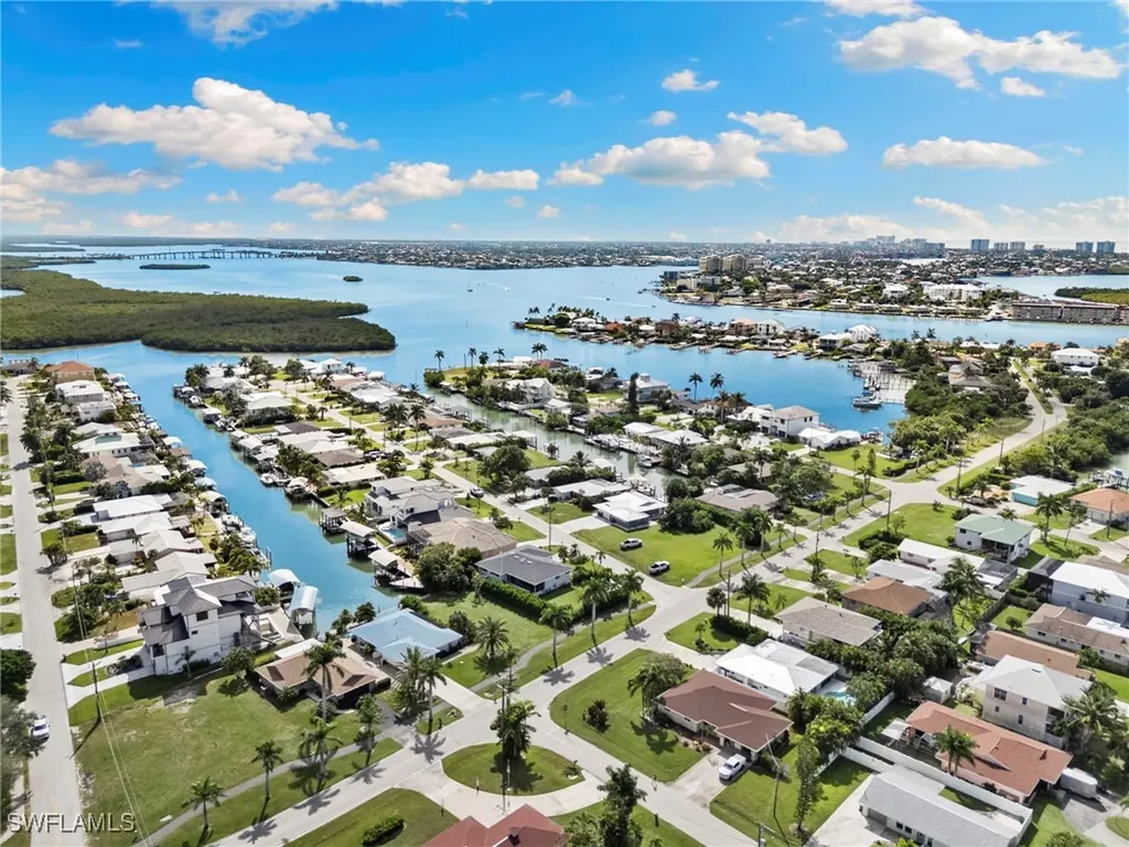 101 San Salvador Street Naples FL 34113