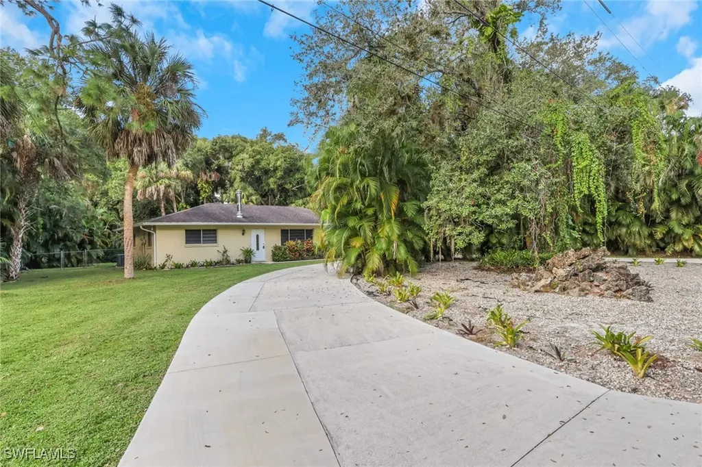 28037 Eastbrook Drive Bonita Springs FL 34135