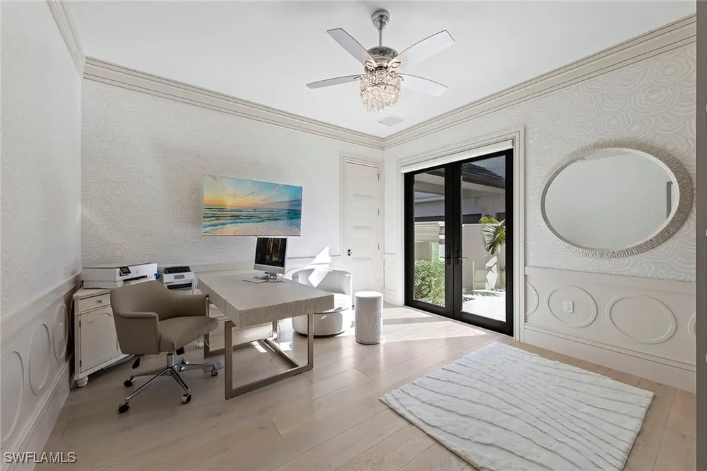 6536 Highcroft Drive Naples FL 34119