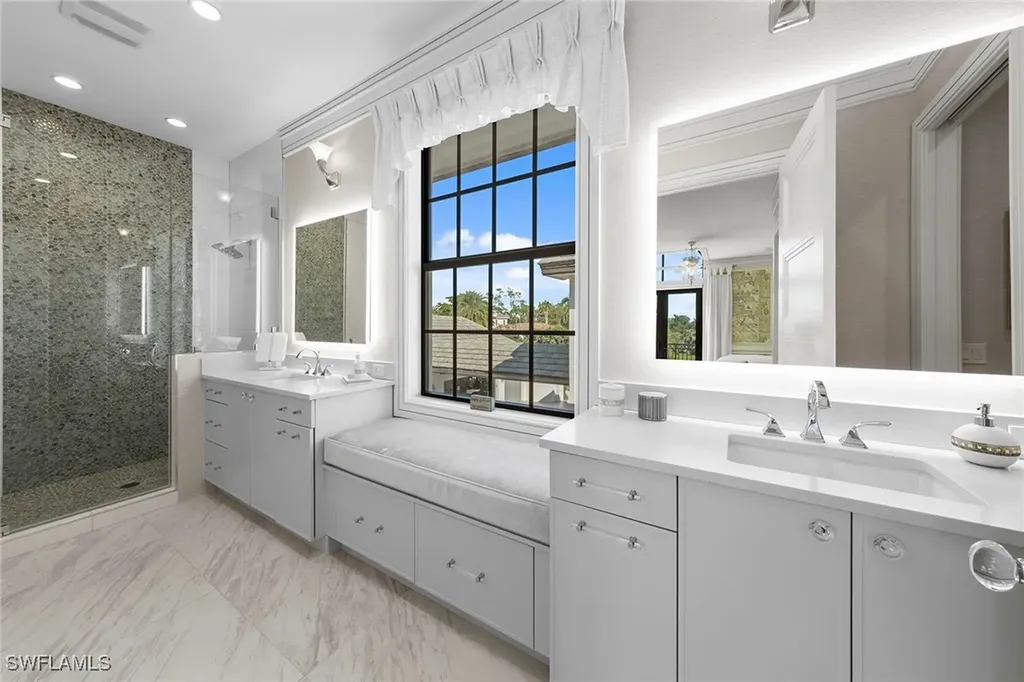 6536 Highcroft Drive Naples FL 34119