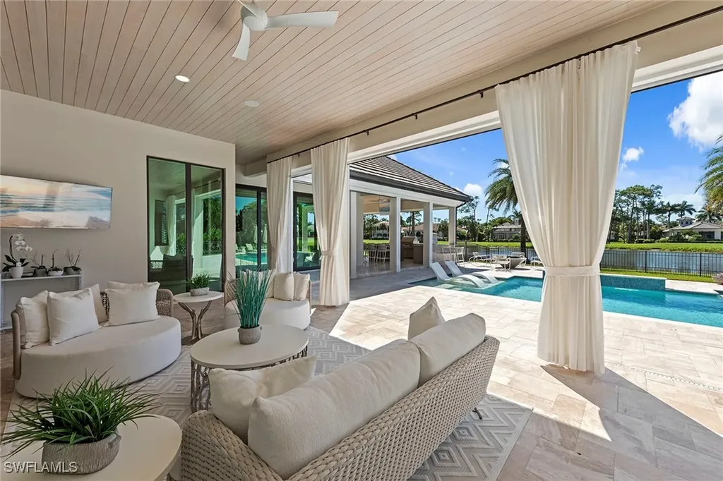 6536 Highcroft Drive Naples FL 34119