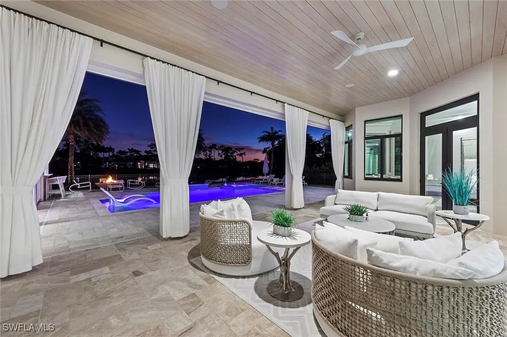 6536 Highcroft Drive Naples FL 34119