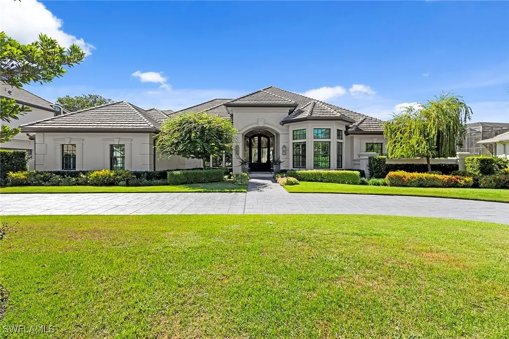 6536 Highcroft Drive Naples FL 34119