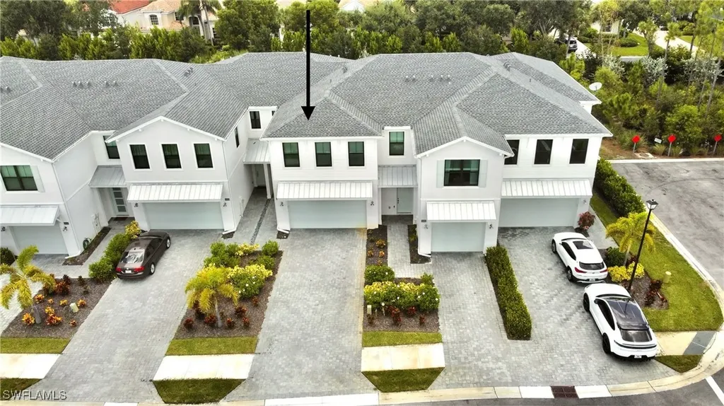 13057 Pembroke Drive Naples FL 34105