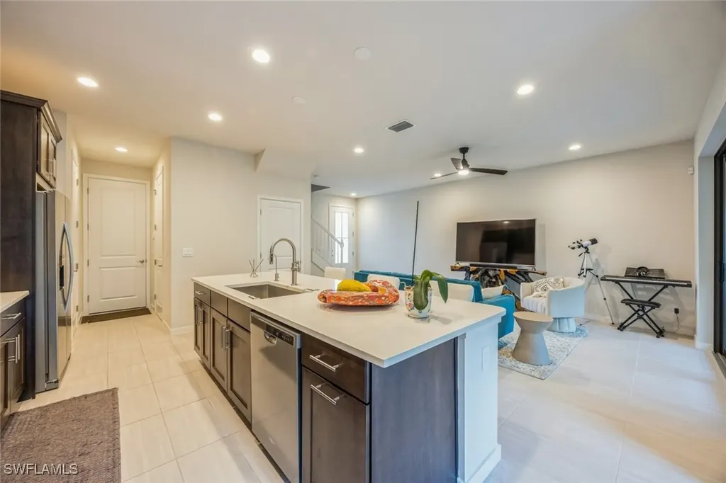 13057 Pembroke Drive Naples FL 34105