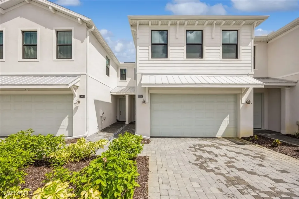 13057 Pembroke Drive Naples FL 34105
