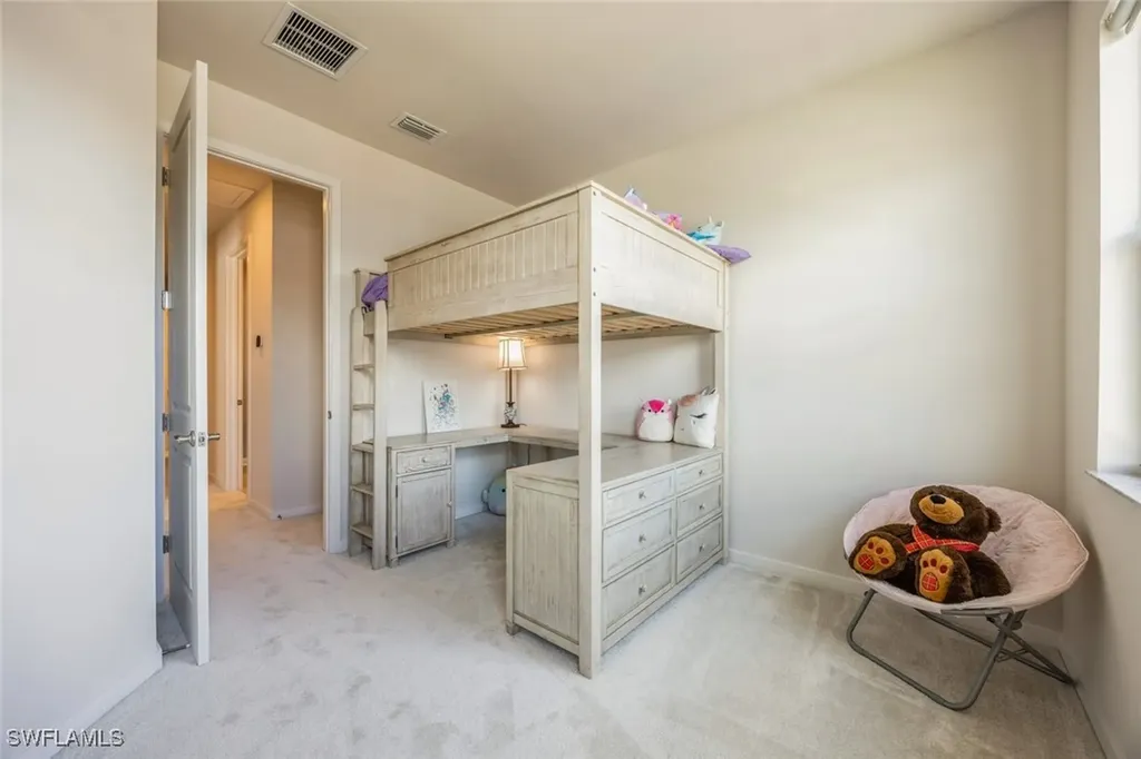 13057 Pembroke Drive Naples FL 34105