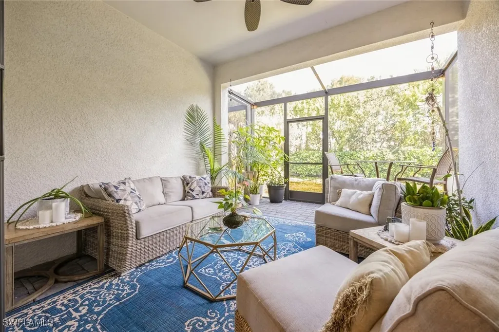 13057 Pembroke Drive Naples FL 34105