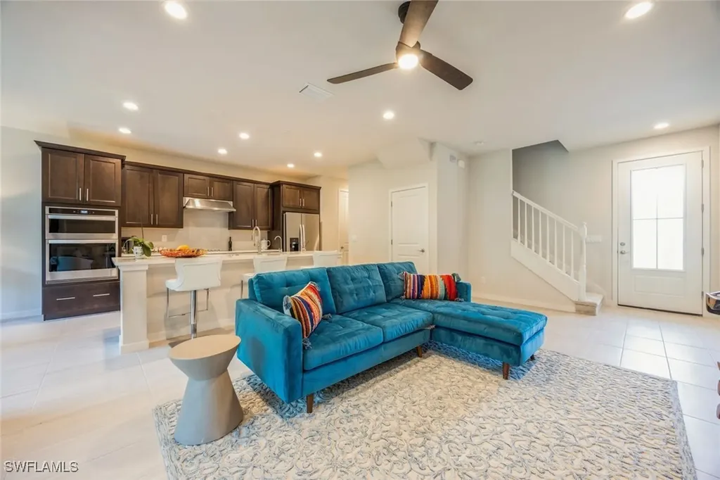 13057 Pembroke Drive Naples FL 34105