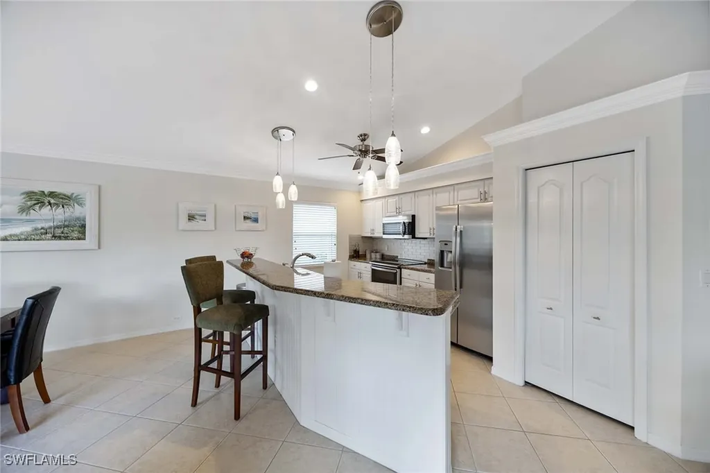 8468 Indian Wells Way Naples FL 34113