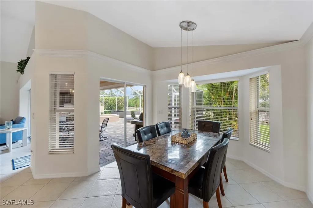 8468 Indian Wells Way Naples FL 34113