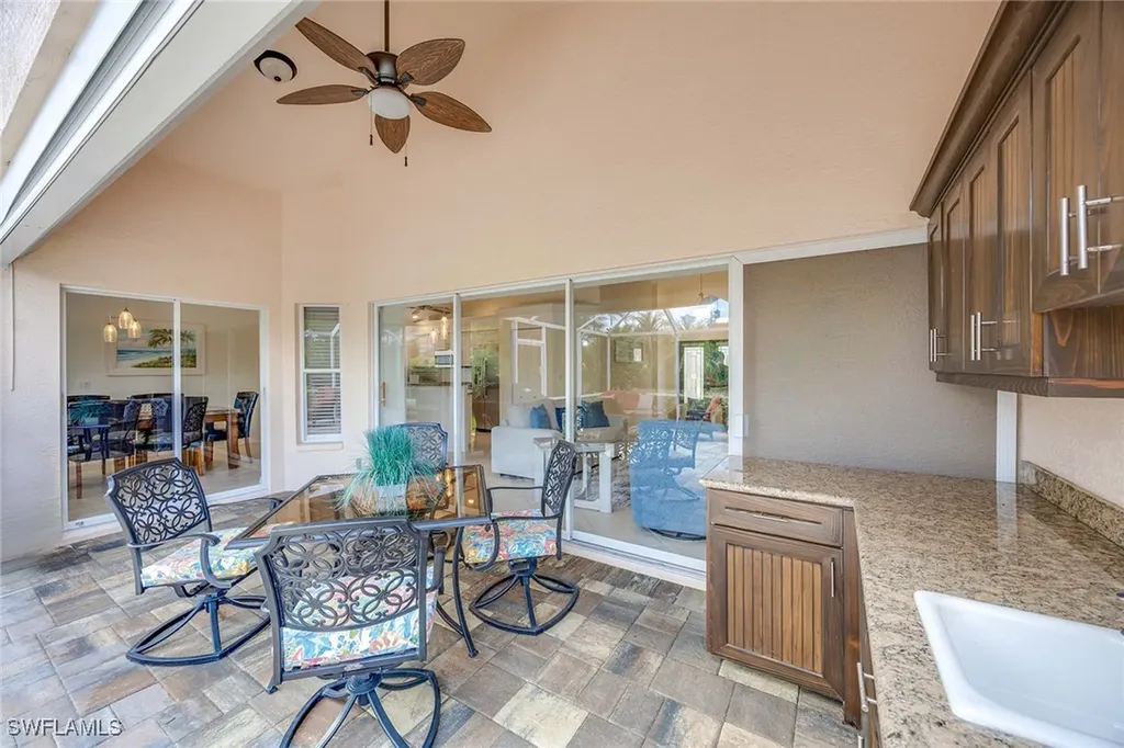 8468 Indian Wells Way Naples FL 34113
