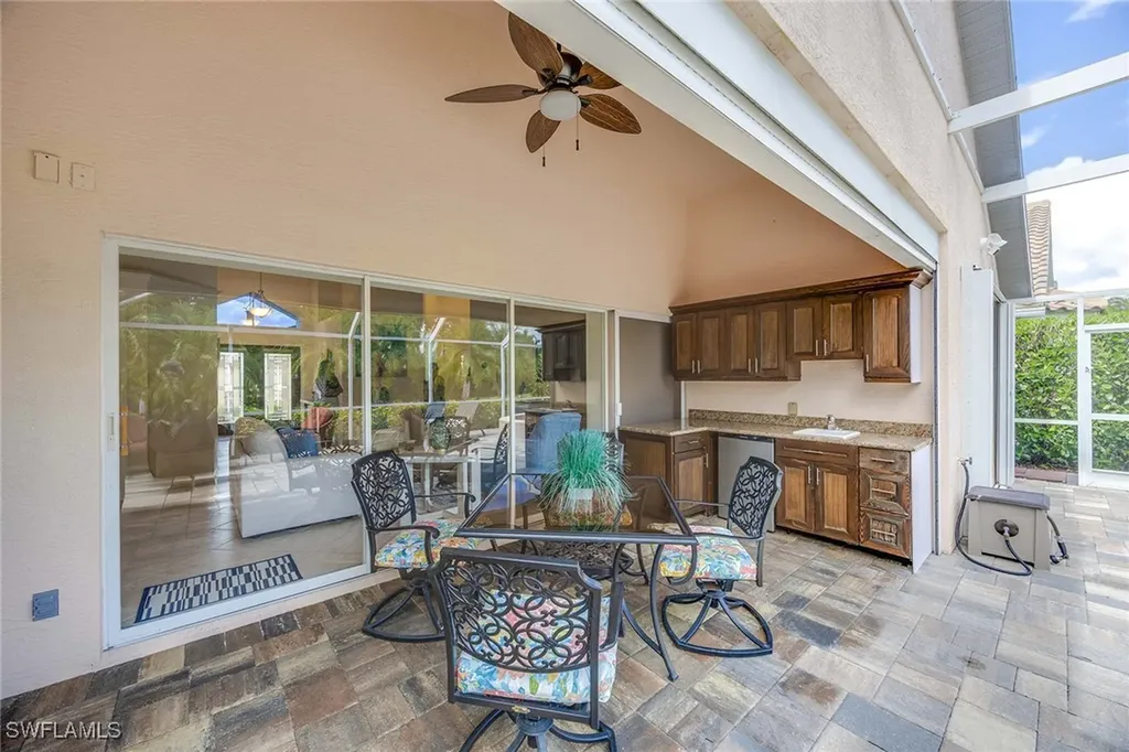 8468 Indian Wells Way Naples FL 34113