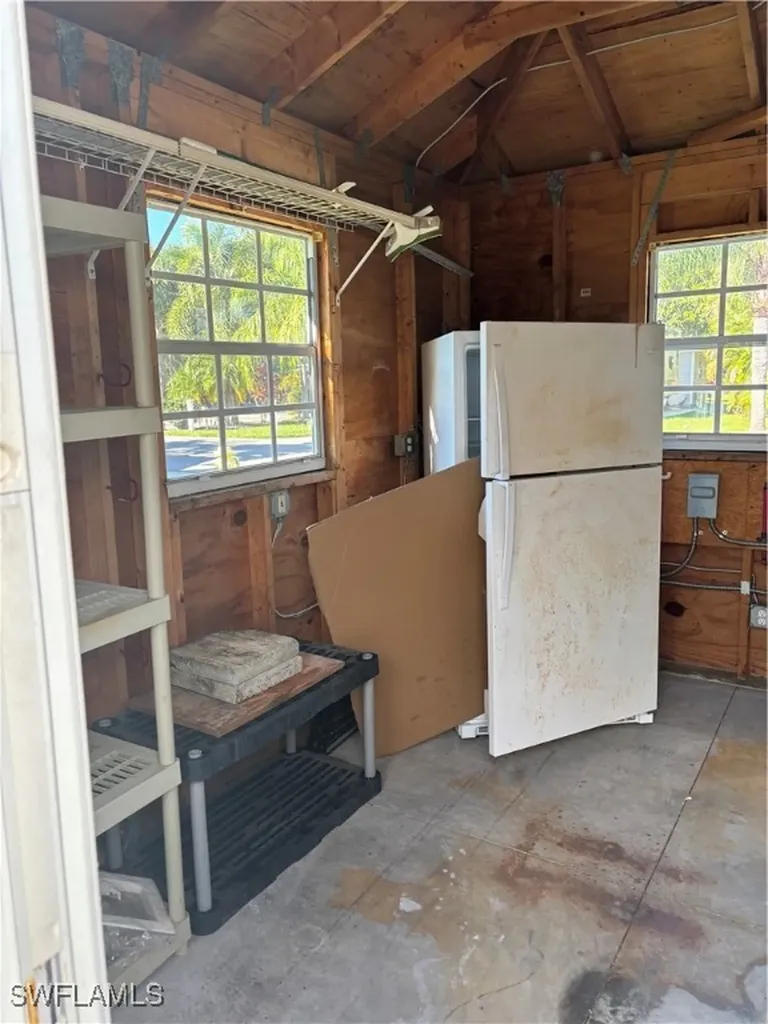 10002 Parkwood Drive Fort Myers FL 33905