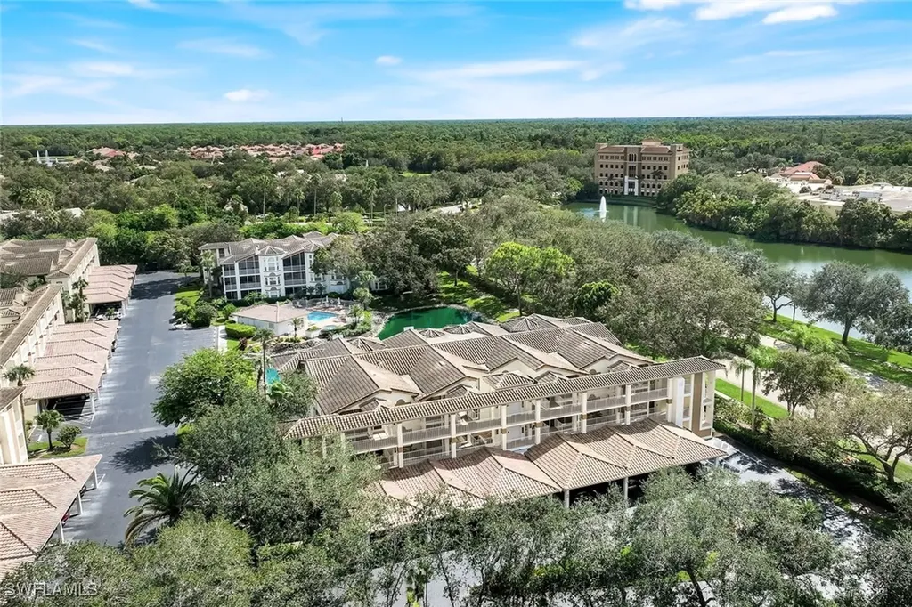 6030 Chardonnay Lane Naples FL 34119