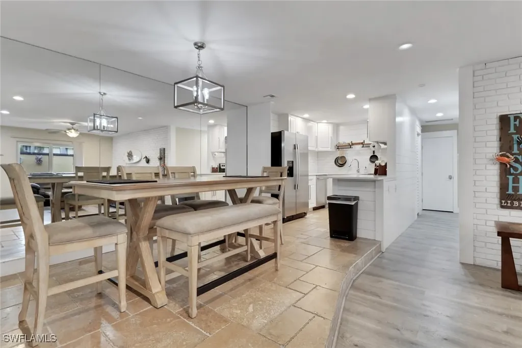 159 Teryl Road Naples FL 34112