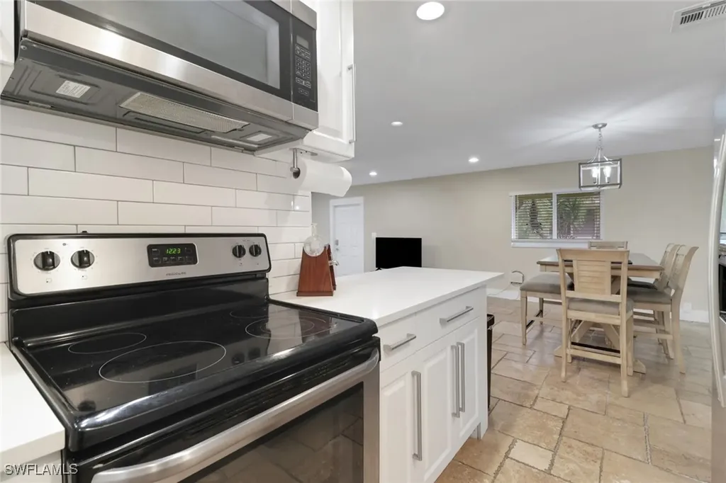 159 Teryl Road Naples FL 34112