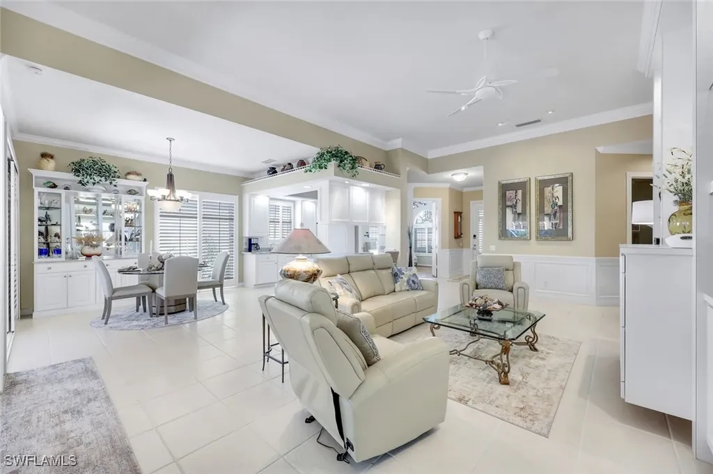 5296 Hawkesbury Way Naples FL 34119